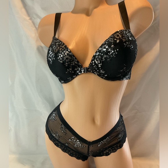 Victoria’s Secret Bra and Panty